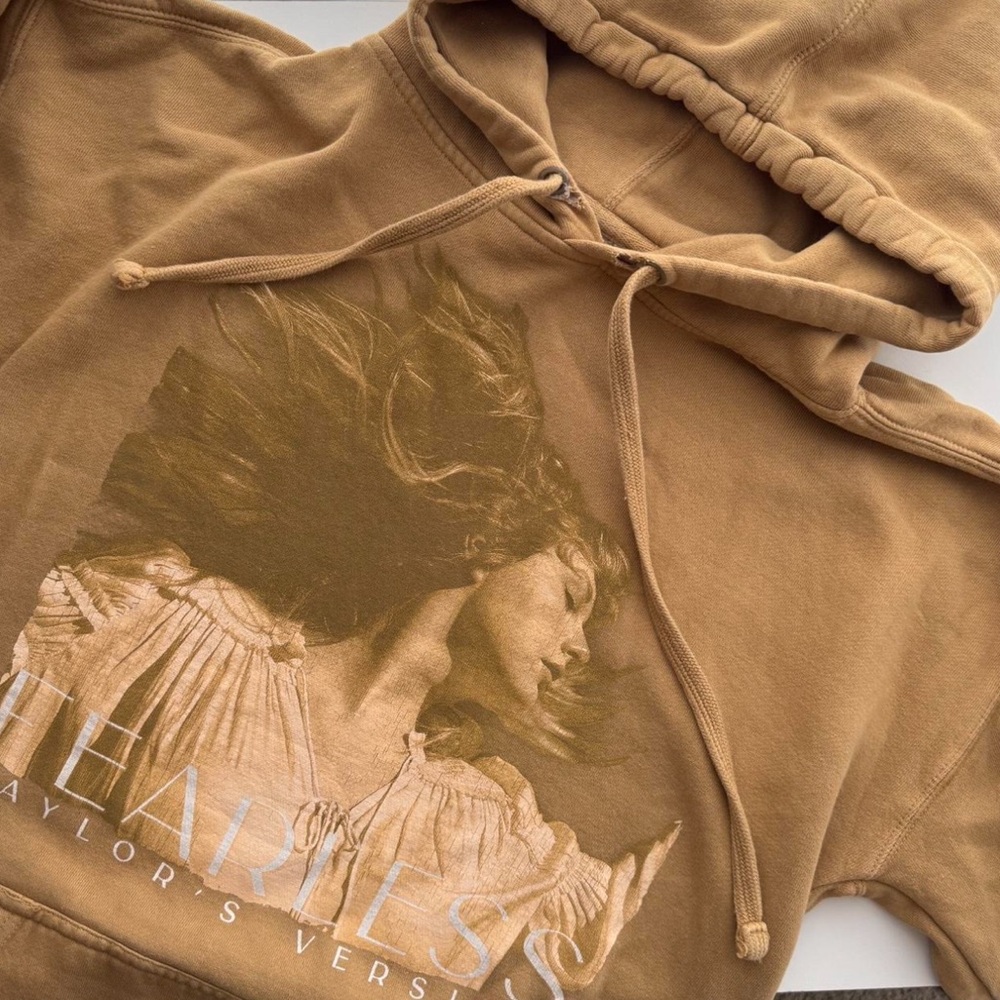 Taylor Swift Fearless (Taylor’s Version) Hoodie